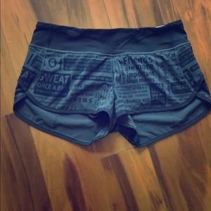 Lululemon size 6 running shorts